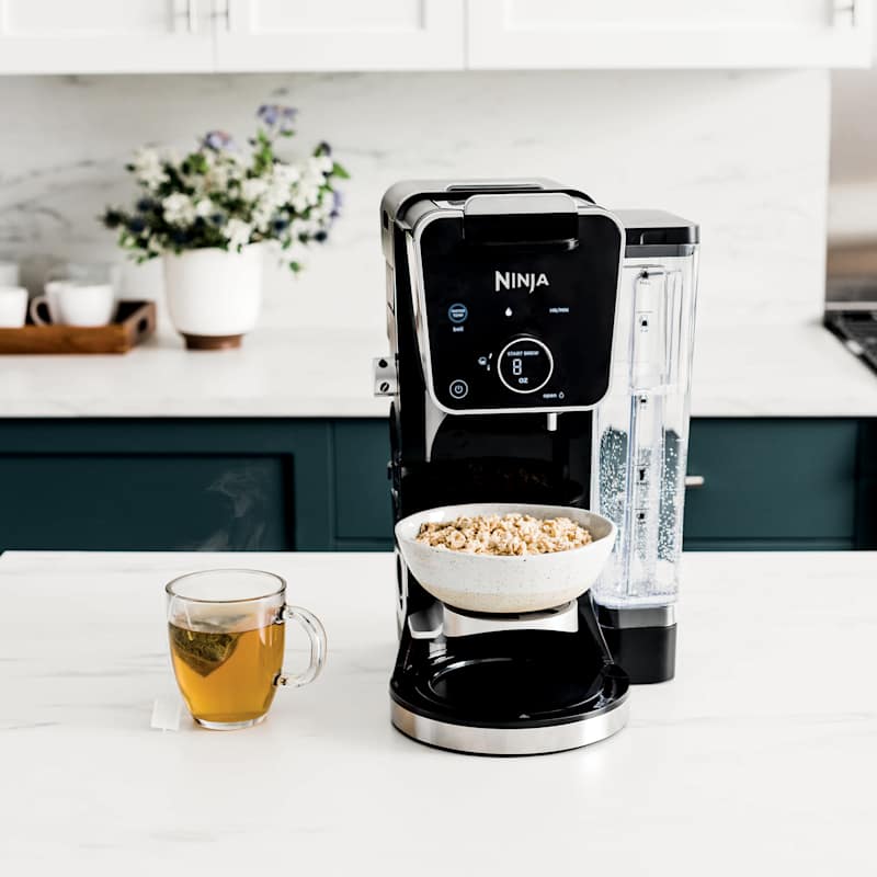 Ninja® DualBrew Pro Specialty Coffee System, Single-Serve, Pod, and 12-Cup Drip Coffee Make