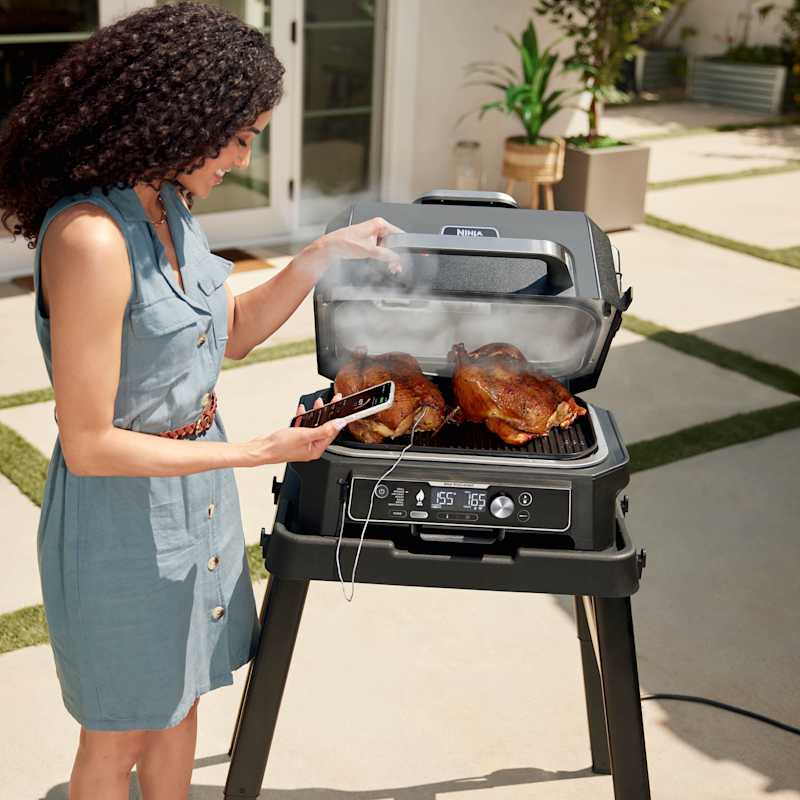 Ninja Woodfire Pro Connect™ XL Outdoor Grill & Smoker