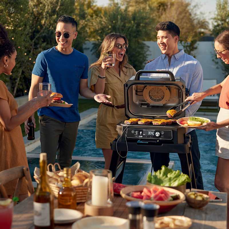 Ninja Woodfire Pro Connect™ XL Outdoor Grill & Smoker