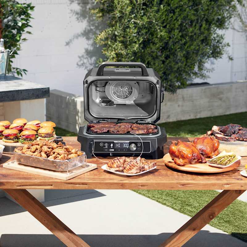 Ninja Woodfire Pro Connect™ XL Outdoor Grill & Smoker