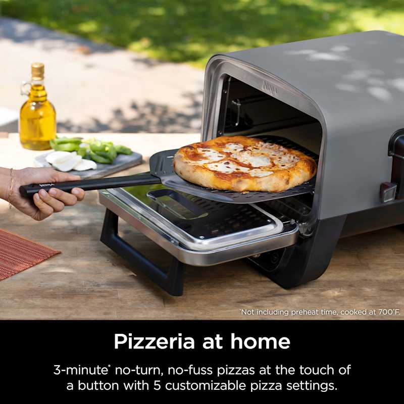 Ninja Woodfire™ 8-in-1 Outdoor Oven