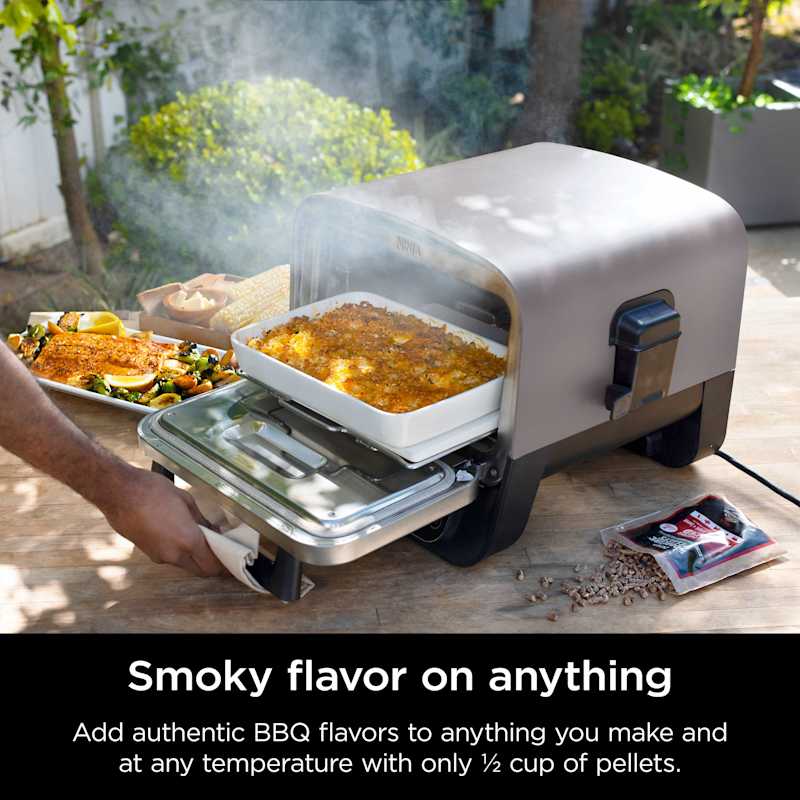 Ninja Woodfire™ 8-in-1 Outdoor Oven